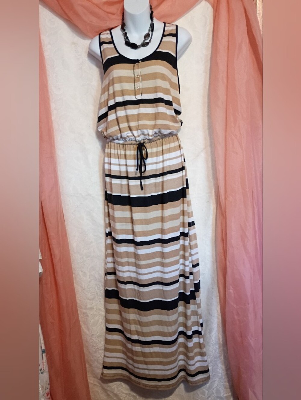 Faded Glory Ladies Beige, Black & White Striped Maxi Dress Sz M